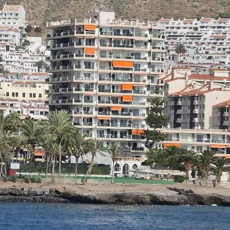 Comodoro Apartment